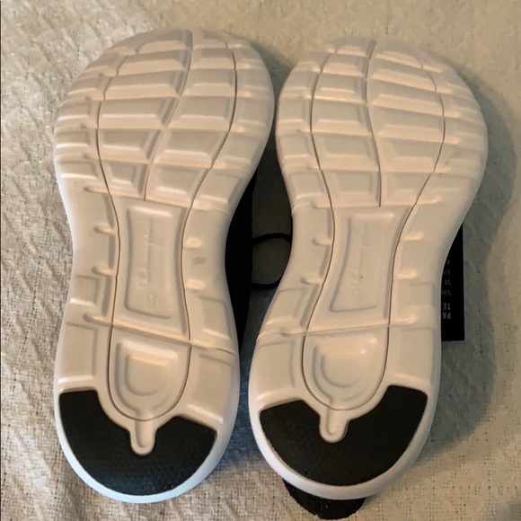 🚫NEW Champion Flex Knit shoes - Picture 6 of 6